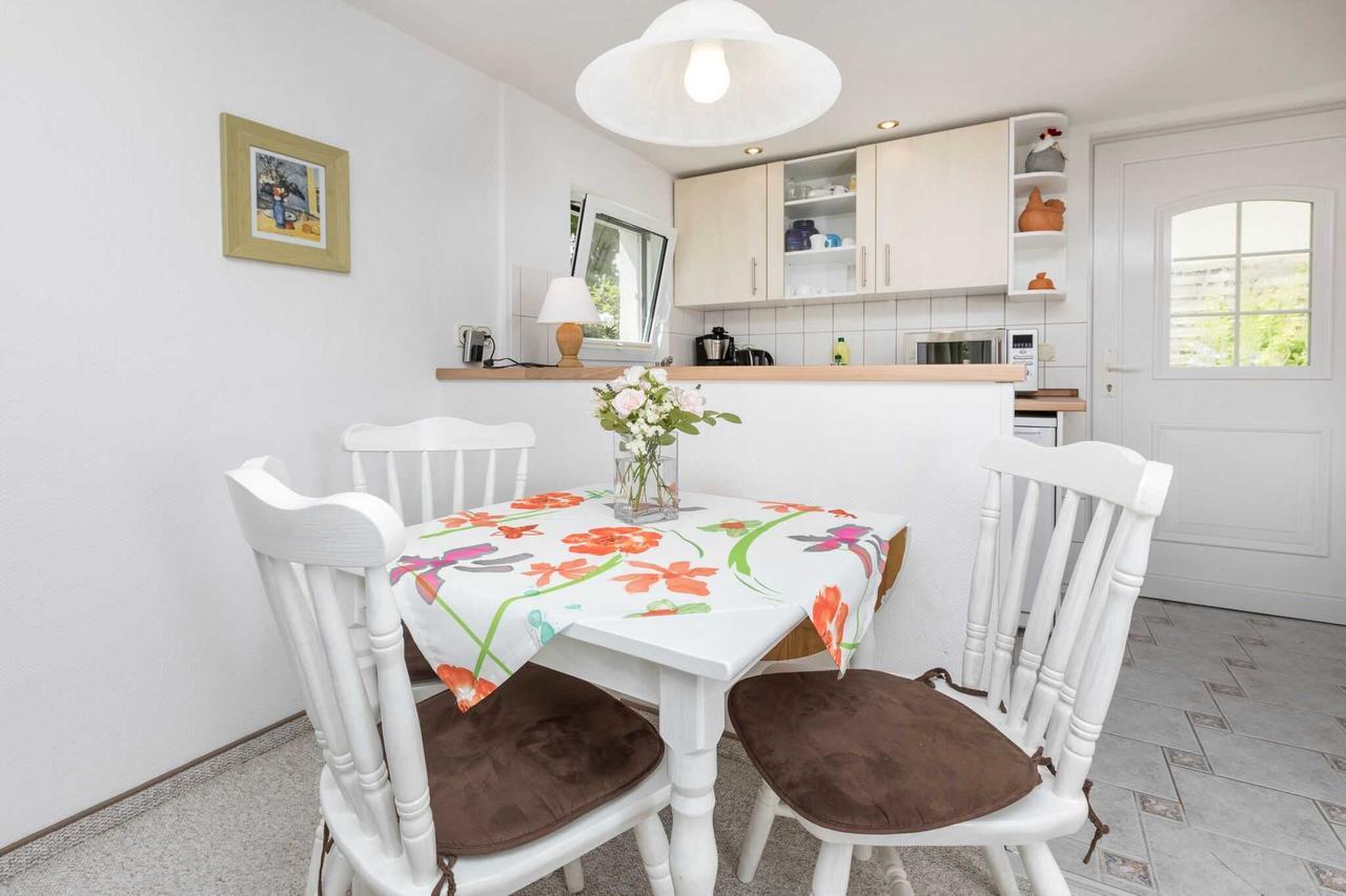 Ferienwohnungen in ruhiger Ortsran Lauterbach  Zimmer foto