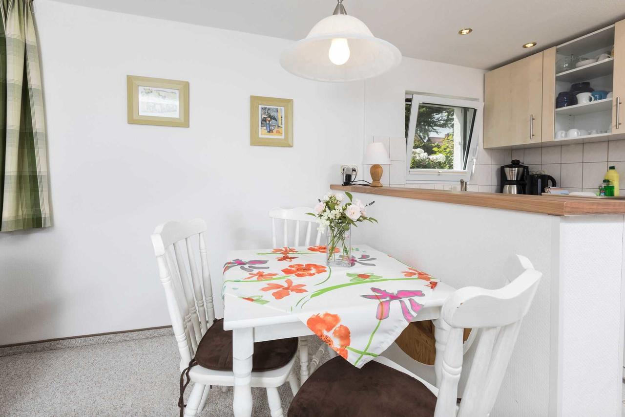 Ferienwohnungen in ruhiger Ortsran Lauterbach  Zimmer foto